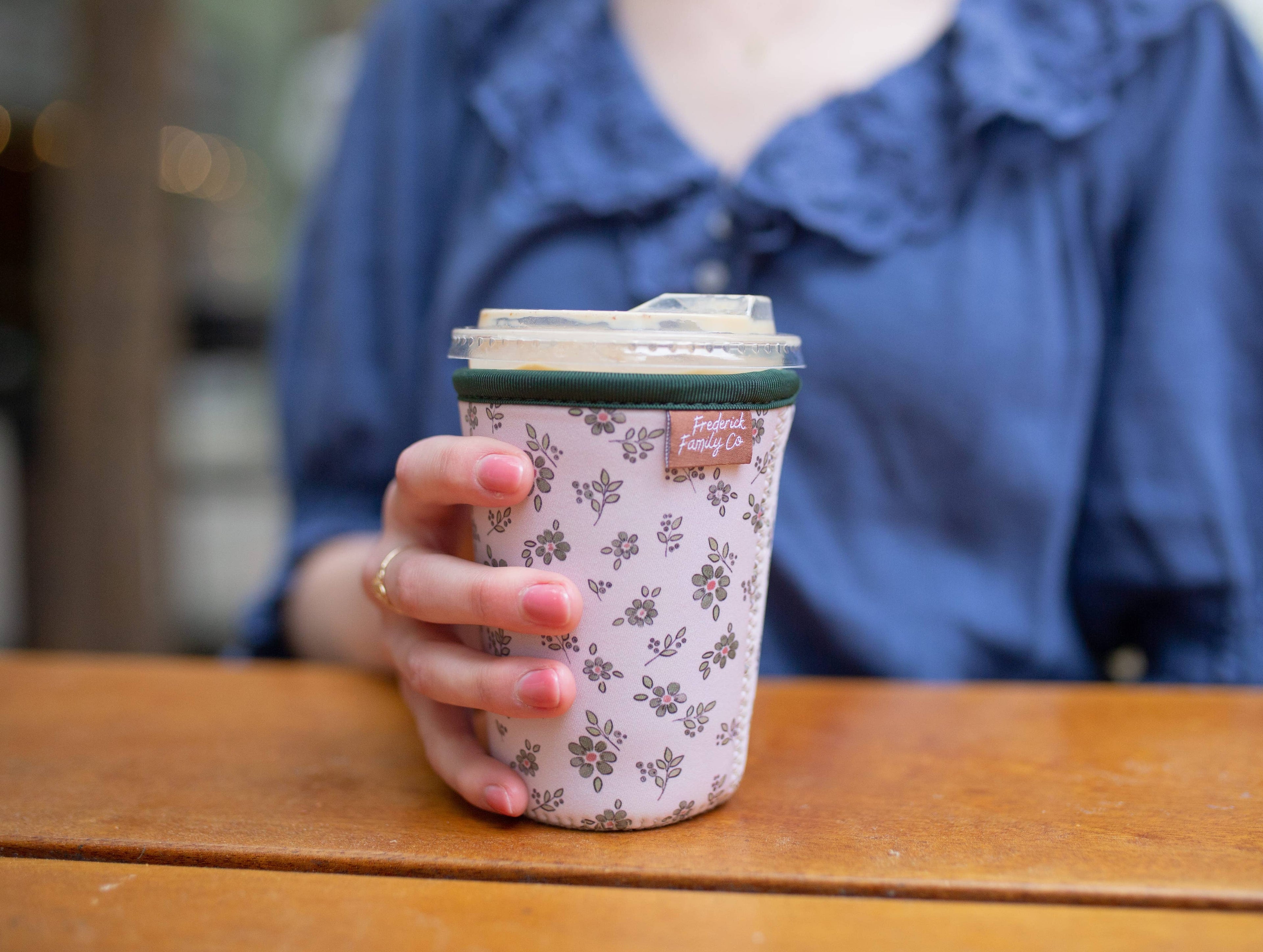 Iced Coffee Sleeve, Cute Reusable  Cup Holder Drink Sleeve, Coffee Lover Gift, Cold Drink Sleeve for Iced Coffee Cups