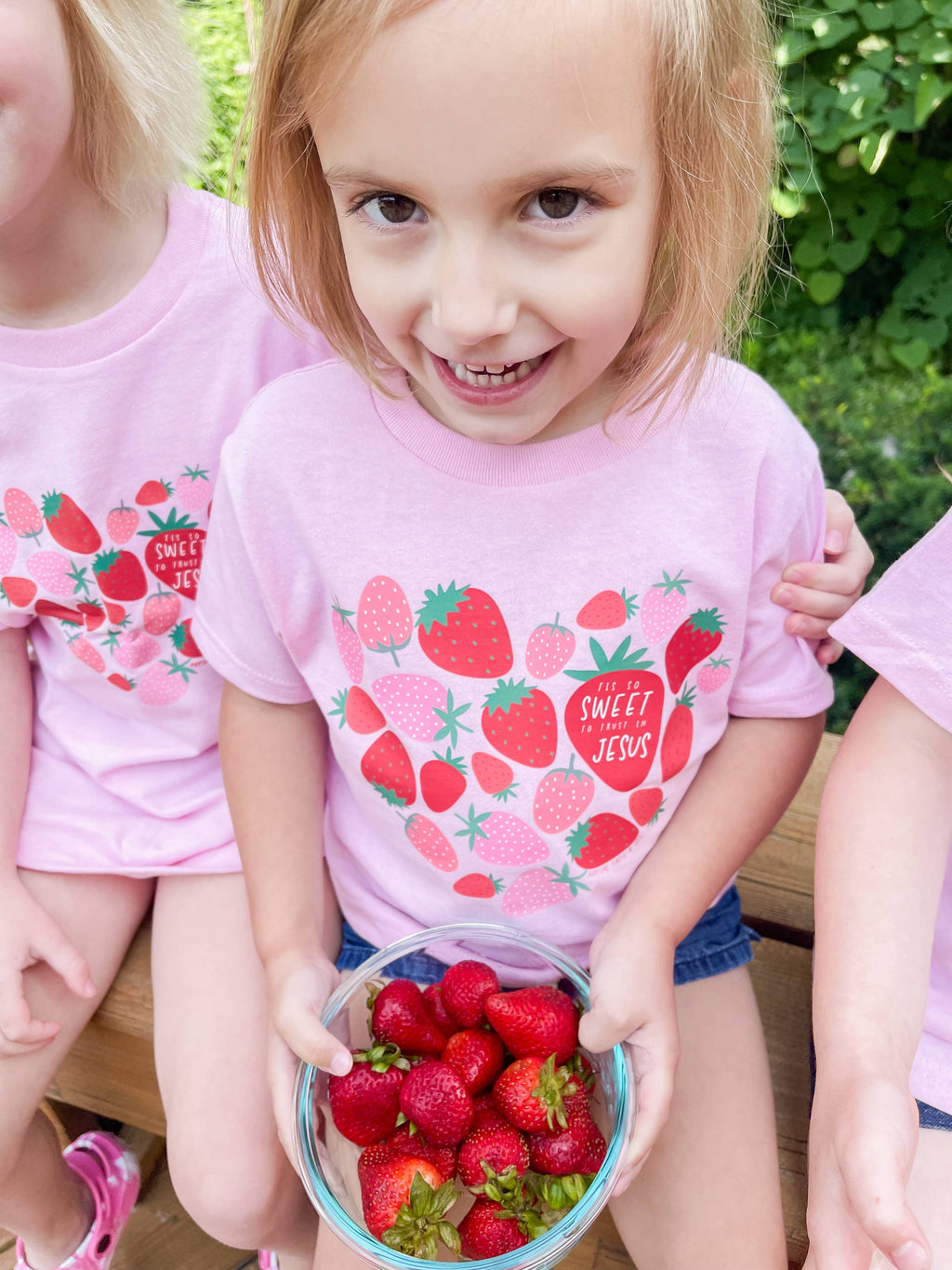 Tis So Sweet To Trust In Jesus Strawberry Toddler T-Shirt