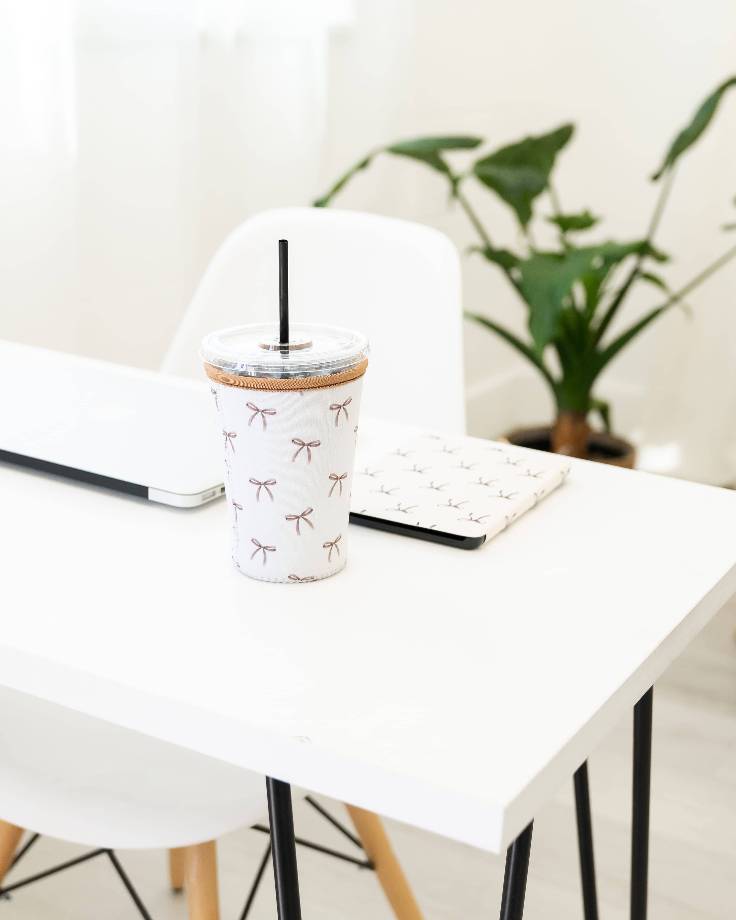Iced Coffee Sleeve, Cute Reusable  Cup Holder Drink Sleeve, Coffee Lover Gift, Cold Drink Sleeve for Iced Coffee Cups