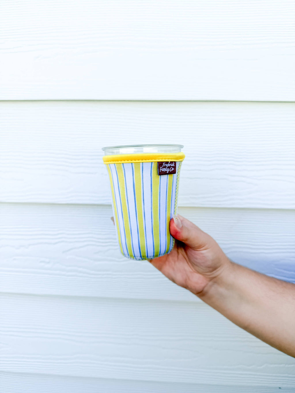 Iced Coffee Sleeve, Cute Reusable  Cup Holder Drink Sleeve, Coffee Lover Gift, Cold Drink Sleeve for Iced Coffee Cups