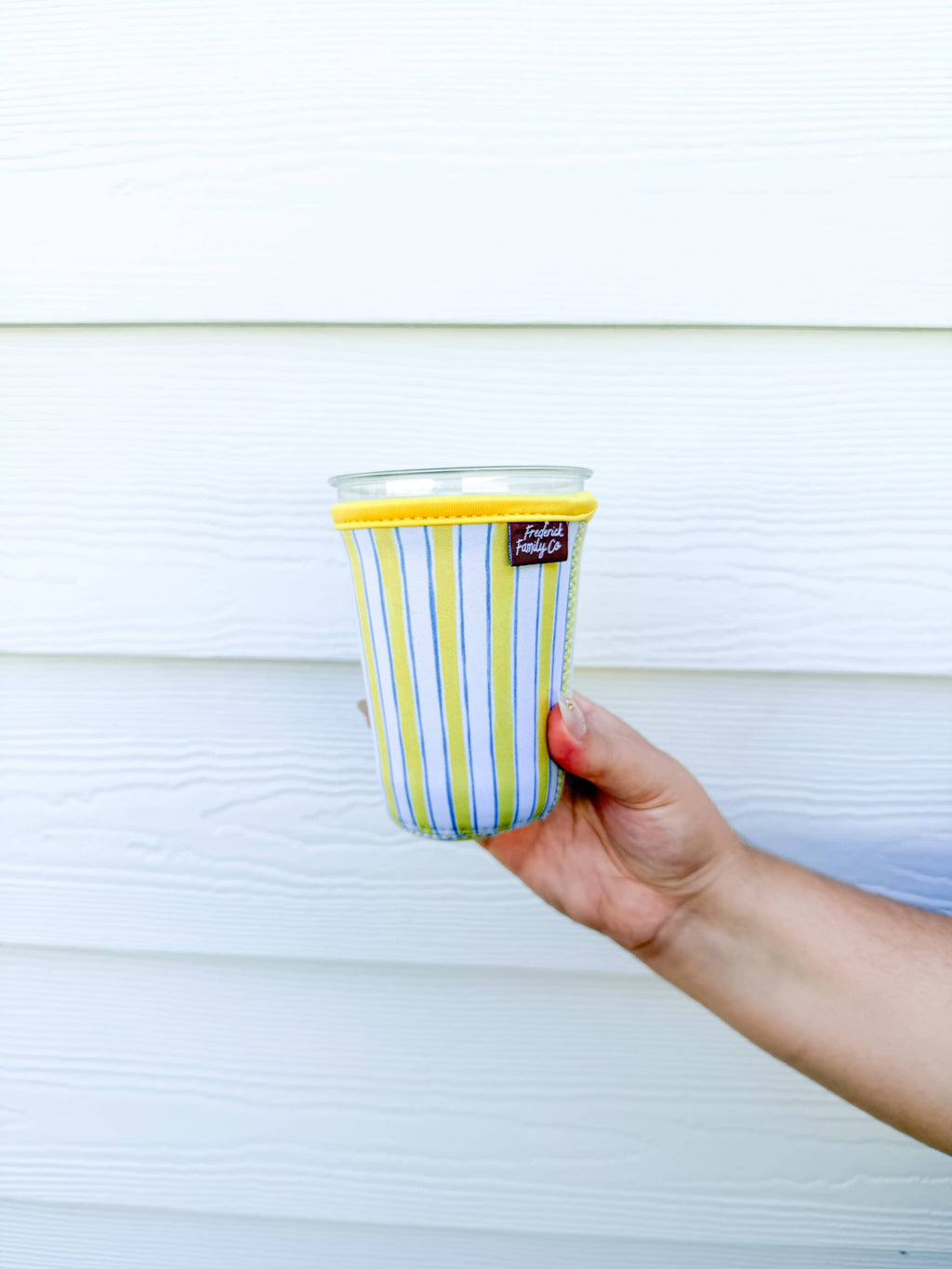 Iced Coffee Sleeve, Cute Reusable  Cup Holder Drink Sleeve, Coffee Lover Gift, Cold Drink Sleeve for Iced Coffee Cups