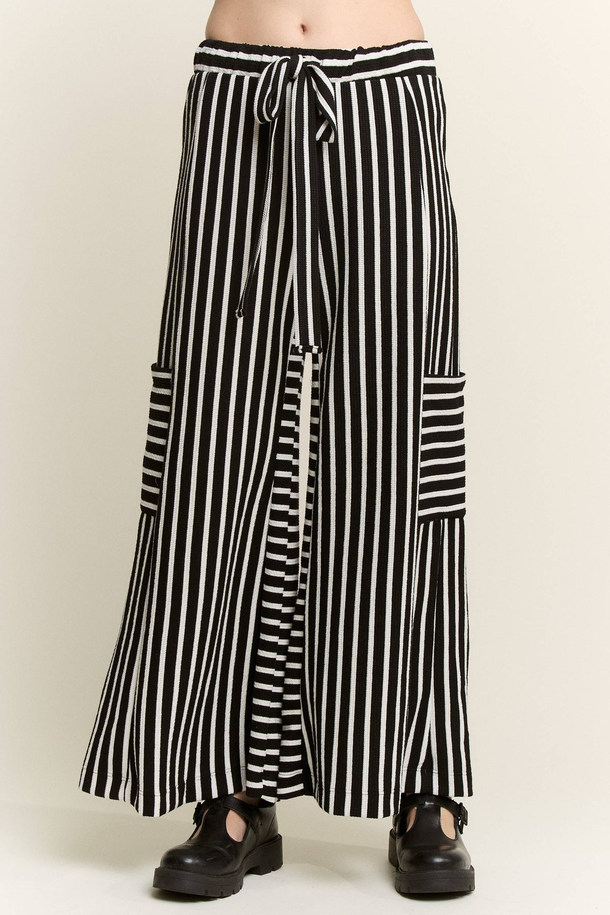 STRIPE WIDE LEG PANTS