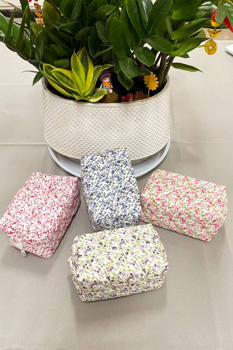 Ditsy Quilted Floral Cosmetic Pouch Bag