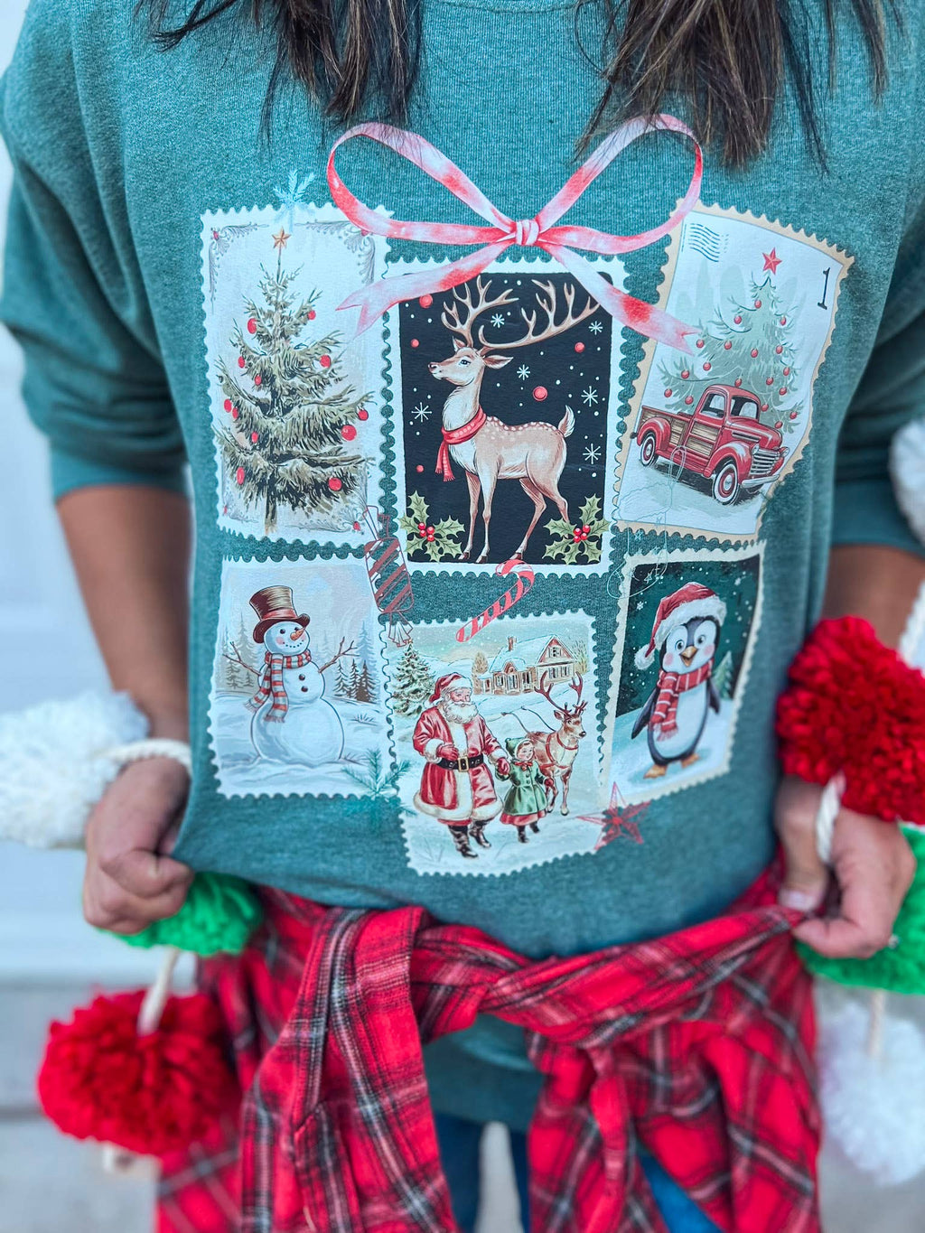 CHRISTMAS STAMPS SWEATSHIRT (H GREEN)