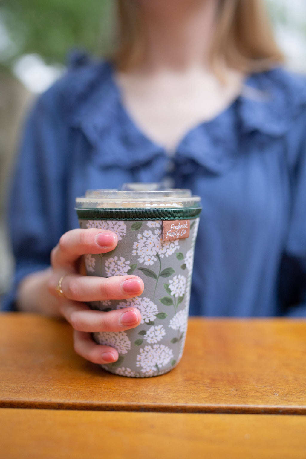 Iced Coffee Sleeve, Cute Reusable  Cup Holder Drink Sleeve, Coffee Lover Gift, Cold Drink Sleeve for Iced Coffee Cups