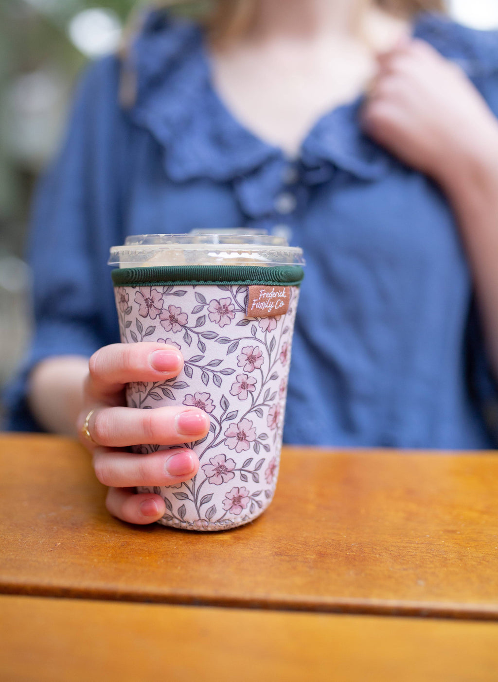 Iced Coffee Sleeve, Cute Reusable  Cup Holder Drink Sleeve, Coffee Lover Gift, Cold Drink Sleeve for Iced Coffee Cups