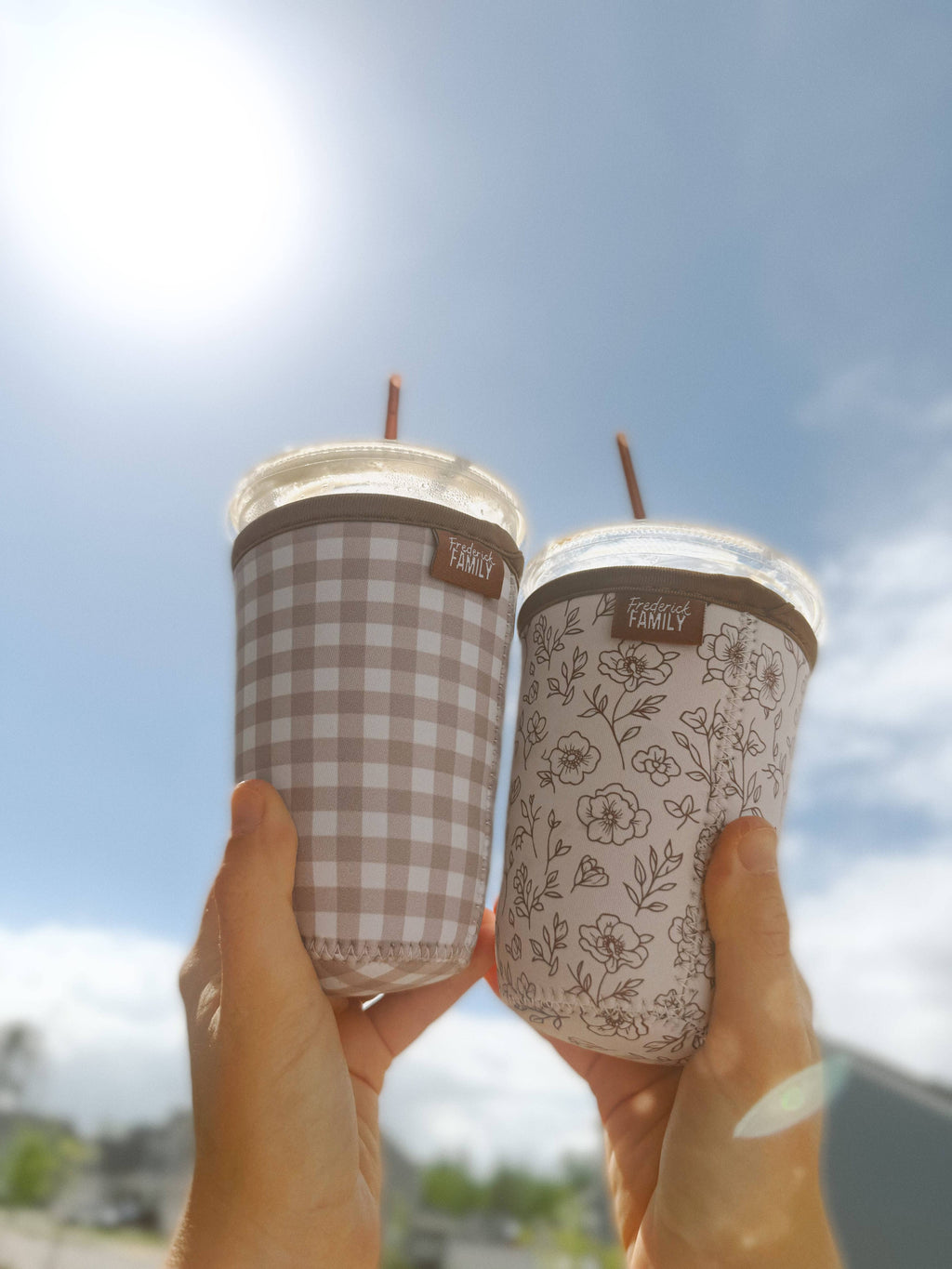 Iced Coffee Sleeve, Cute Reusable  Cup Holder Drink Sleeve, Coffee Lover Gift, Cold Drink Sleeve for Iced Coffee Cups