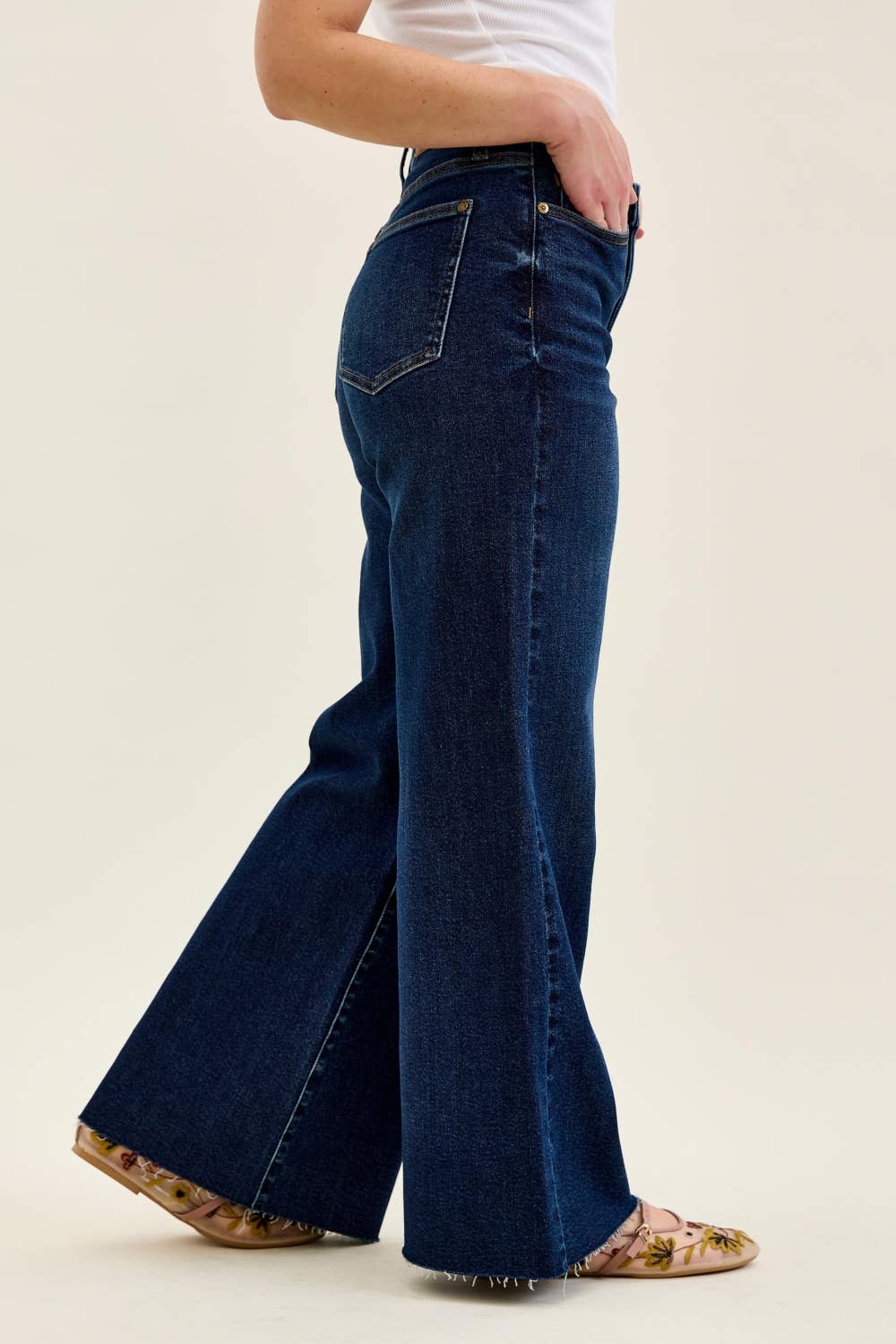 HW Petite Retro Wide w/ Adjustable WB Tabs + Raw hem