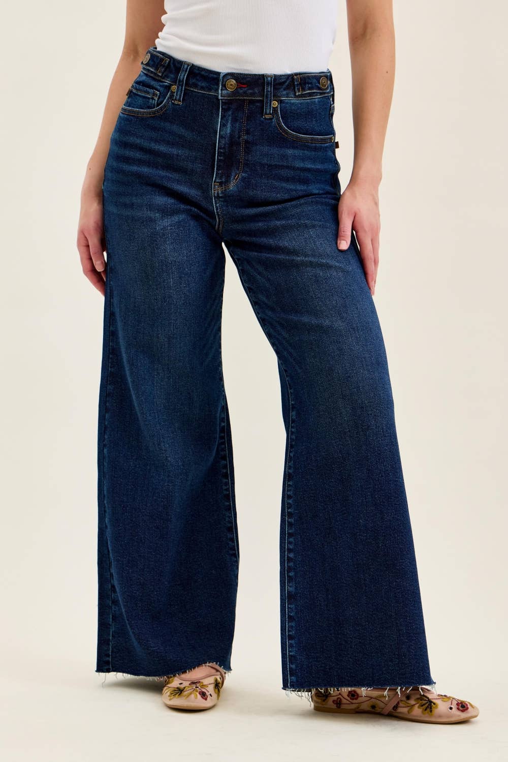 HW Petite Retro Wide w/ Adjustable WB Tabs + Raw hem